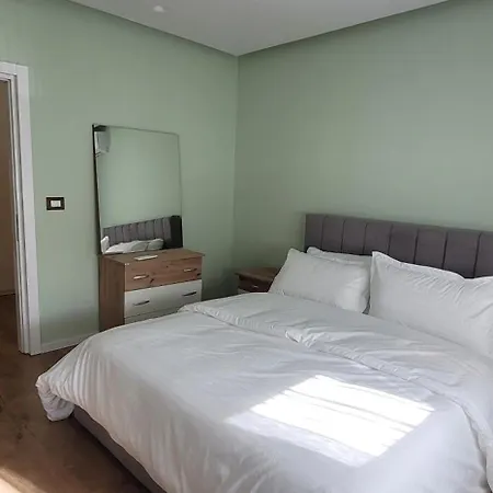 Suite Home * تيرانا