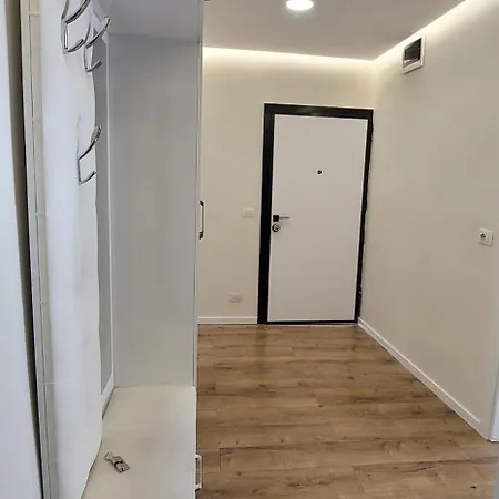 Suite Home شقة *